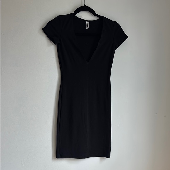 American Apparel Dresses & Skirts - American apparel Elegant Black Dress Small
